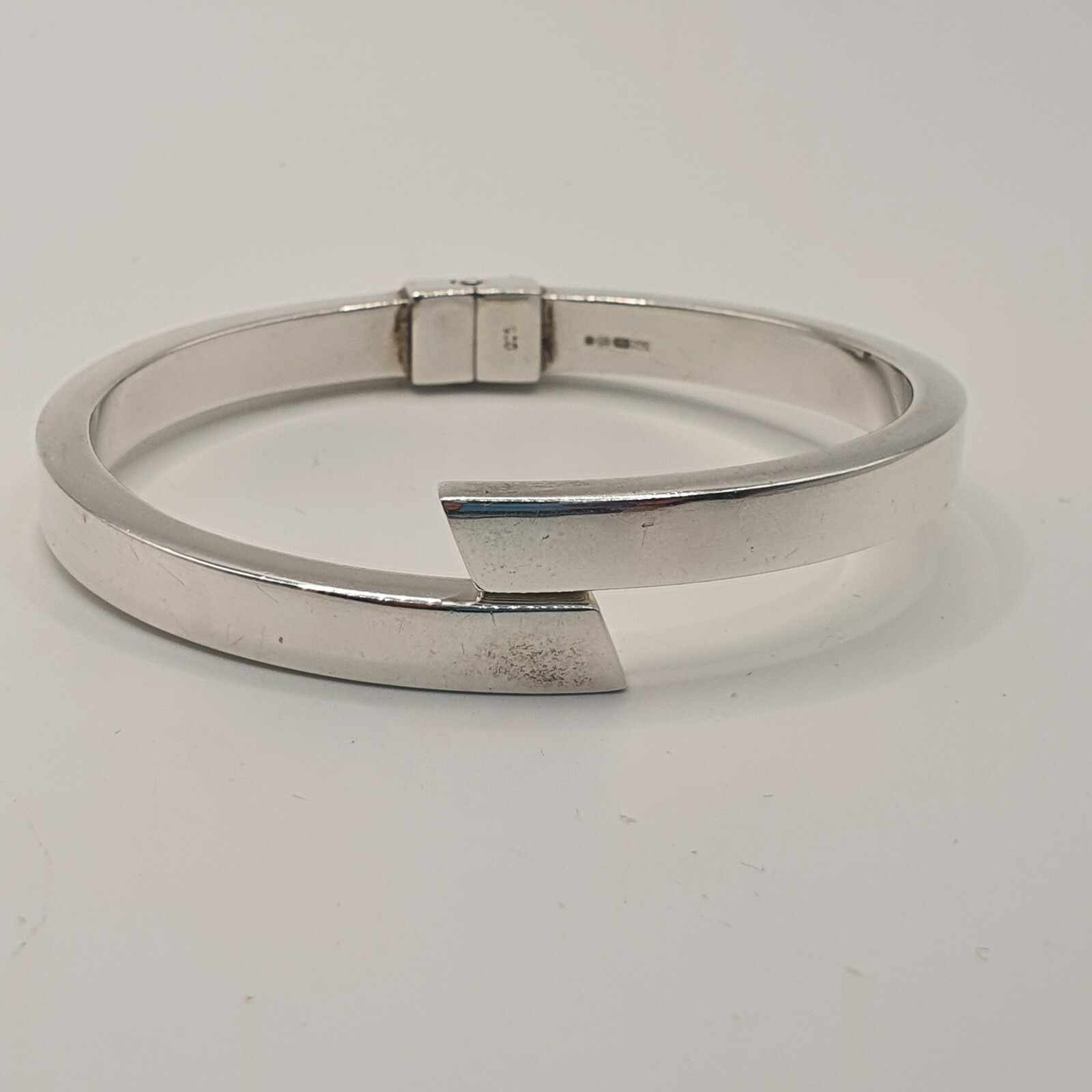 Photo 2 of Sterling Silver Bangle 20g 7-7.5", WJJ , B64