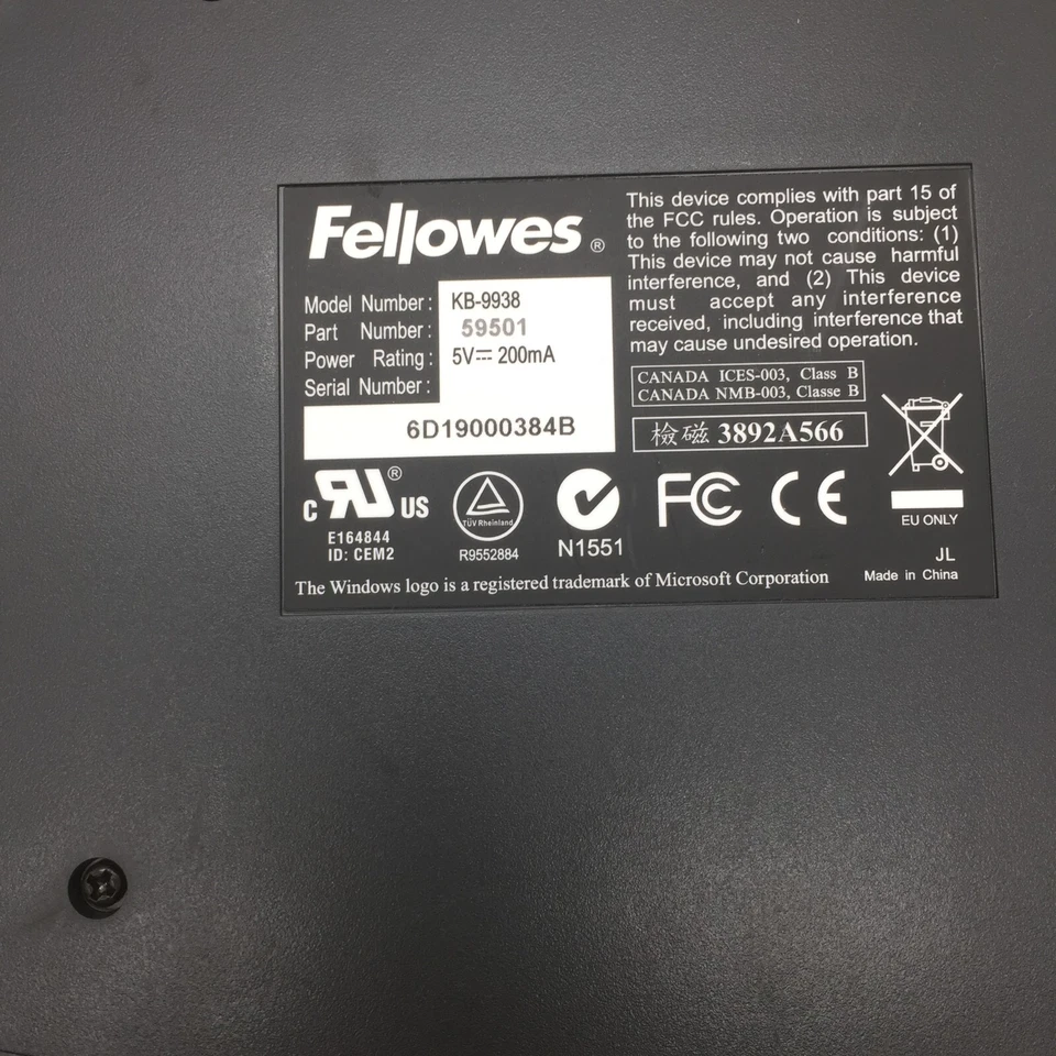 Fellowes Microban Ergonomic Wired PS/2 Keyboard KB-9938 Free Shipping - Image 4 of 4