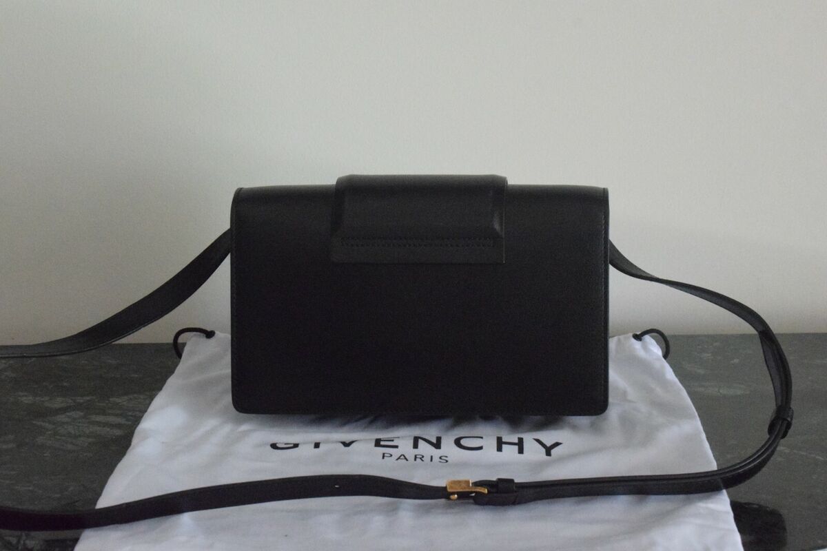 NEW GIVENCHY Infinity flap shoulder crossbody bag/handbag NEW GIVENCHY Infinity flap shoulder crossbody bag/handbag