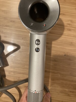 Dyson Supersonic Hair Dryer - White/Silver 885609010229| eBay