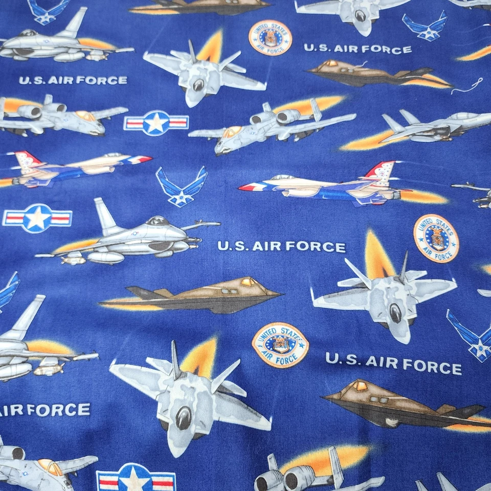 Robert Kaufman 美国空军 United We Stand 军用织物 棉 1 码 — 第 4/4 张图片
