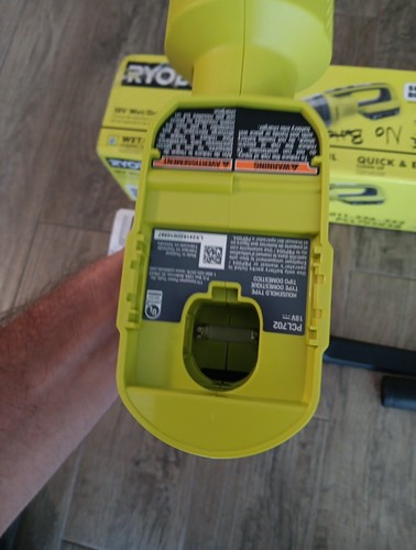 Used Ryobi ONE+ 18V Cordless Wet/Dry Hand Vacuum PCL702B - Tool Only, Free Ship - Bild 4 von 8