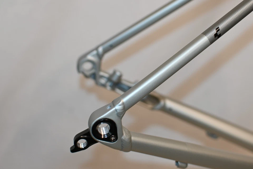 Rahmen CUBE Attain Pro Alu Gr 62 cm Rennrad Road Laufrad 28 Zoll - Bild 2 von 4