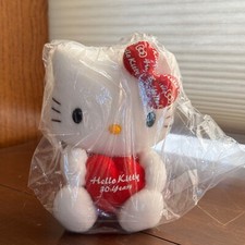 Vintage Sanrio Hello Kitty 30th Anniversary Hold Heart Plush 2004 Japan