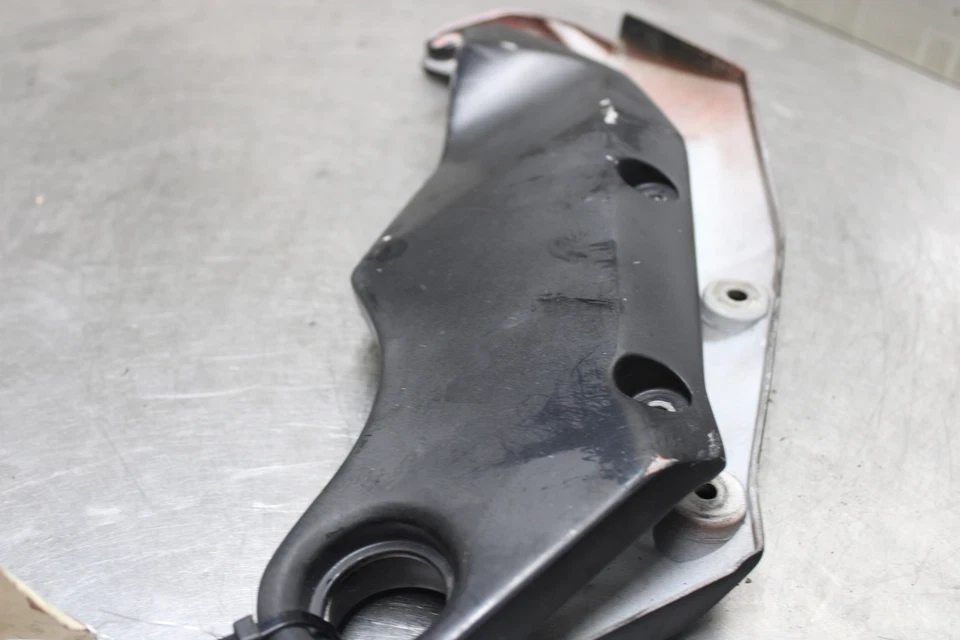 05-06 Kawasaki Z750S frame cover - Image 3 of 4