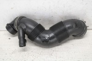 Volkswagen Caddy 2006 Diesel 77kW Ansaugrohr Ansaugschlauch Turbolader RIM28123