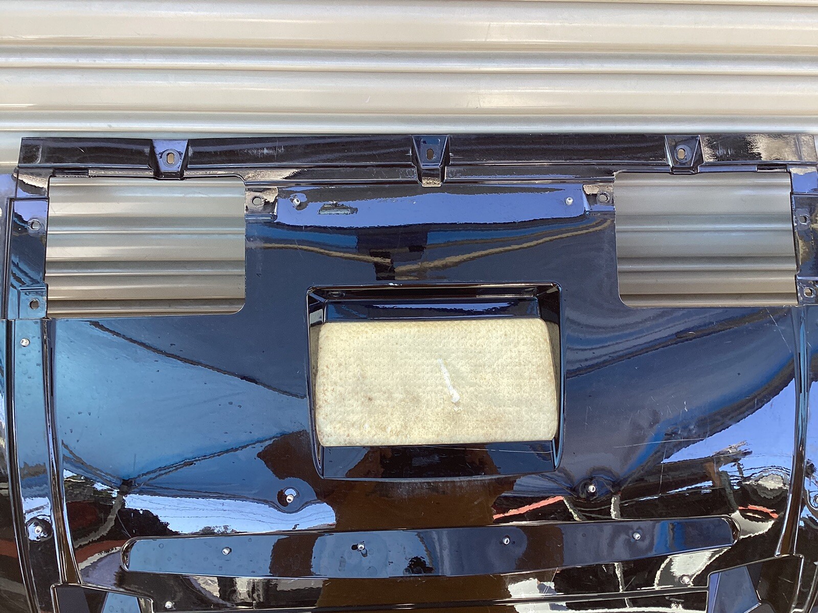 2018 2019 2020 2021 2022 2023 ASTON MARTIN VANTAGE REAR BUMPER VALANCE OEM