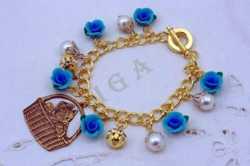 Bracciali antichi Charms