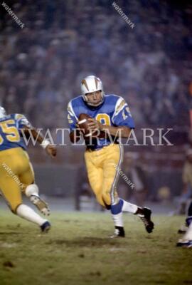 DI991 Johnny Unitas SD Chargers Pass 8x10 11x1416x20 24x36 Photo