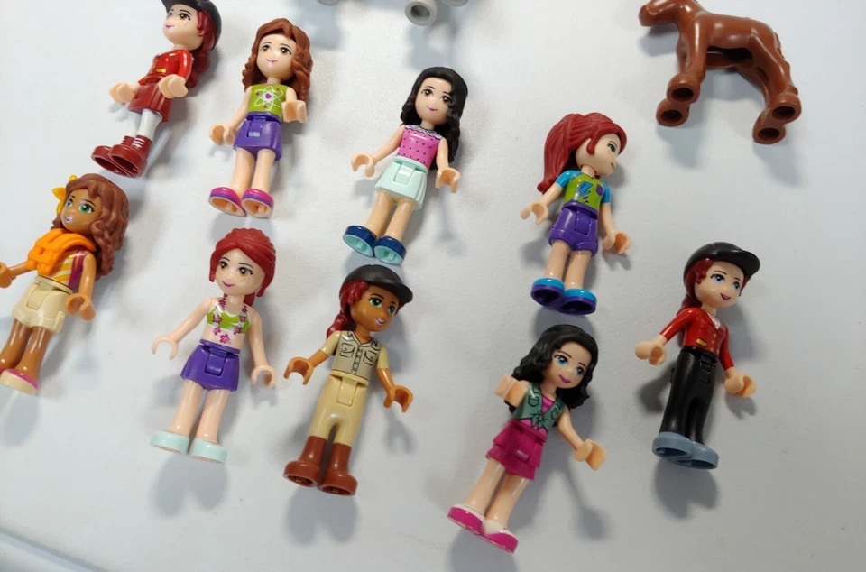 Lote de minifiguras Lego Friends con jinetes de caballos Foto 4 de 4