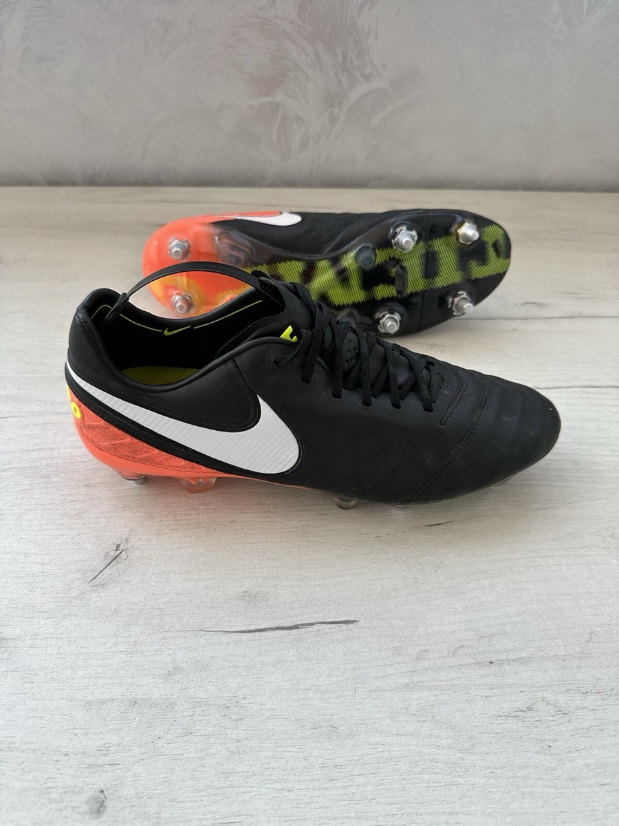 NIKE TIEMPO LEGEND VI SG ACC FOOTBALL CLEATS BOOTS SOCCER US9 UK8