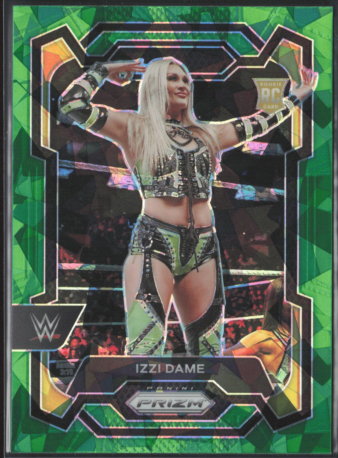 Izzi Dame RC Rookie 2024 Panini Prizm WWE Green Ice #116