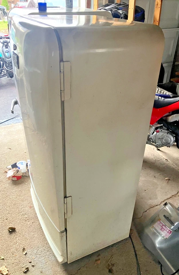 GM MJ-7 Frigidaire 1948 refrigerador vintage Foto 2 de 4