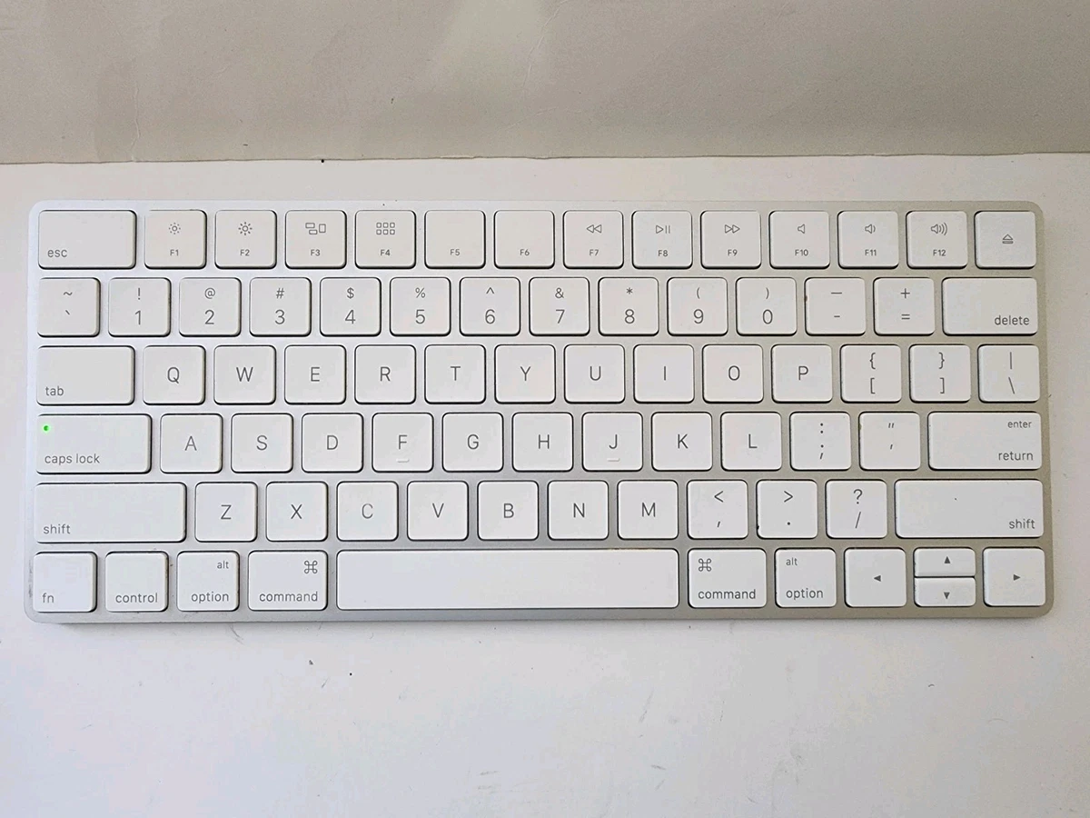 Apple USB-C English Computer Keyboards & Keypads for sale | eBay