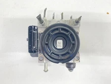 2014-2019 NISSAN VERSA ABS PUMP CONTROL MODULE  OEM, 545-53395