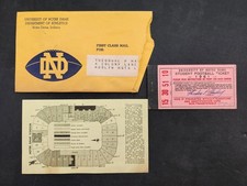 1961 vintage UNIVERSITY of NOTRE DAME STUDENT FOOTBALL TICKET COUPON ENV SEATING