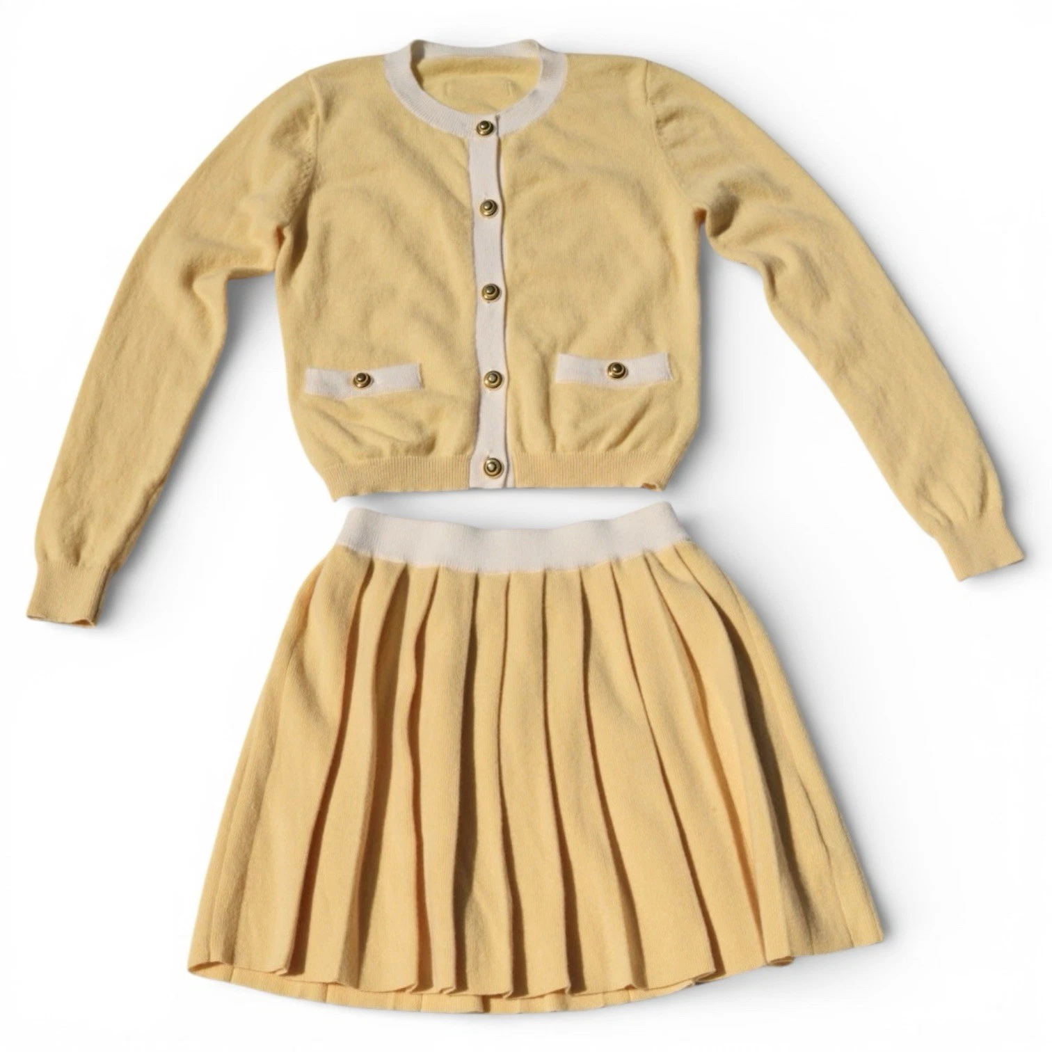 Miu Miu — Miu Miu Cashmere Knit 2 Piece Set Cardigan Pleated Mini Skirt Yellow Italy S