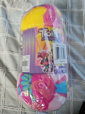 Trolls Band Together Super Plush Throw Blanket Soft SEALED NEW Pop  Sisters