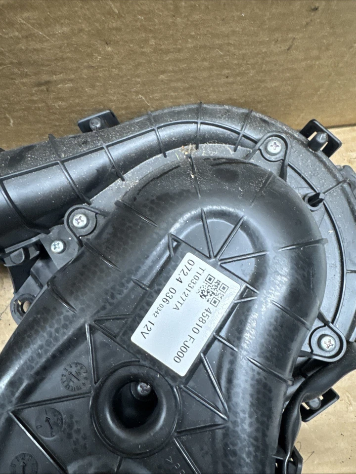 Motor soplador de climatización trasero 2014 Subaru Xv Crosstrek batería híbrida trasera Foto 3 de 4