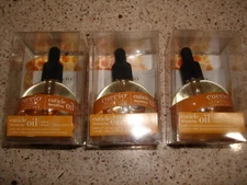 3-Cuccio Naturale Revitalizing Cuticle Oil Milk & Honey 2.5 Fl Oz Nourish