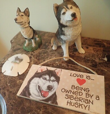 Vintage Siberian Husky Set featuring Sandicast Husky (#0S348) 2006 Brue
