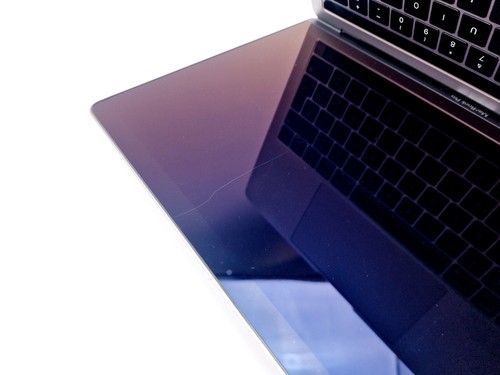 MacBook Pro 2018 13" i7-8559U 16GB 1TB A1989 Grey Touch ID Grade C - Picture 3 of 12
