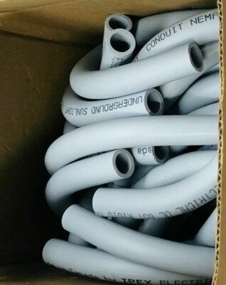 BOX OF 40 IPEX/SCEPTER 068580 - 1/2'' 90º PVC CONDUIT FITTING RACCORD EN PVC