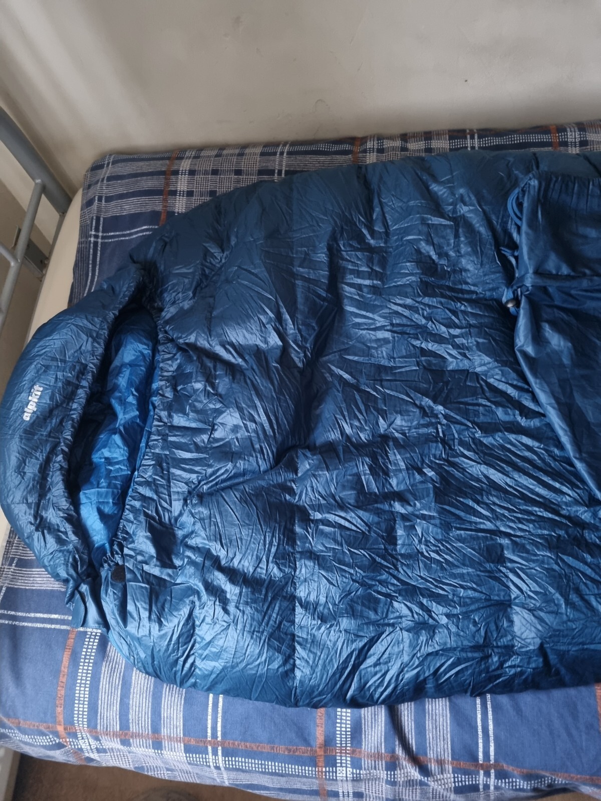 Alpkit Pipedream 600 Down Long Sleeping Bag eBay