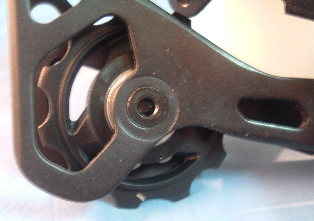 Shimano (Cycling) GRX RD-RX817 (Di2) 11s Real Derailleur Shimano (Cycling) GRX RD-RX817 (Di2) 11s Real Derailleur