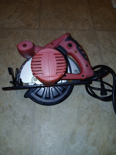 Hyper Tough 12Amp 7 1/4" Circular Saw Adjustable Bevel AQ10003G Carbide  - Picture 4 of 5