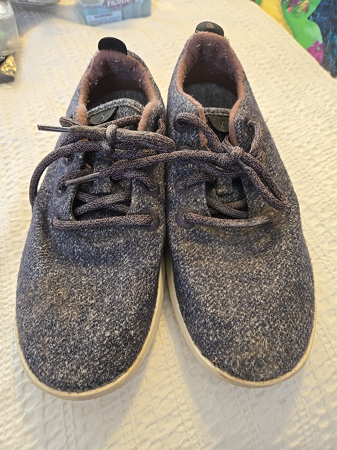 SAOLA Scarpe All Birds lana taglia 8 grigio scuro suola bianca
