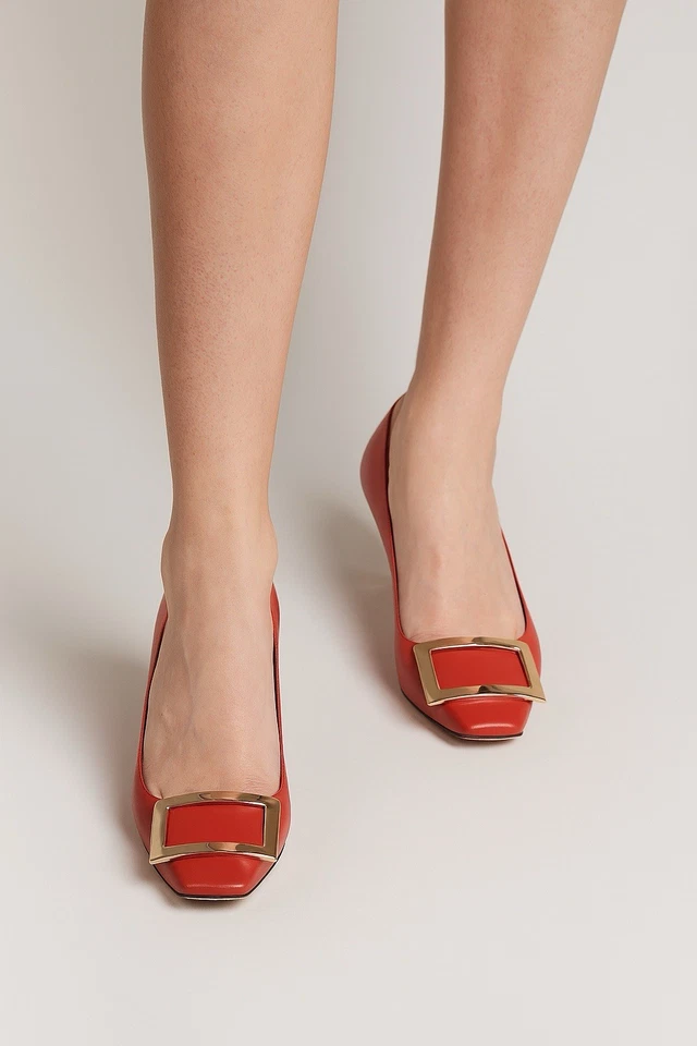 Roger Vivier Paris Orange  Trompette Pumps in leather Size 7 Us / 37 Eu - Image 2 of 4