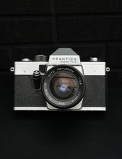 Praktica Super TL2 35mm Vintage 1970's SLR 35 Film Camera + 35mm 2.8 - Working