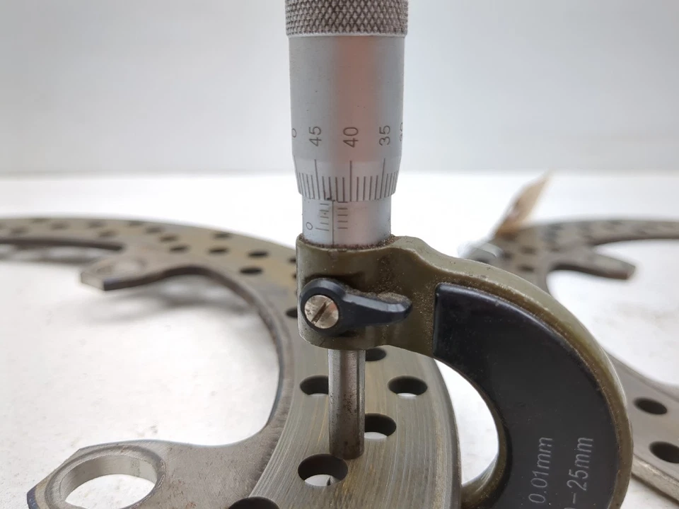 Rotores de freno de disco delanteros BMW F800ST 06-13 Foto 2 de 4