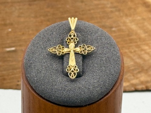 14k Yellow Gold Filigree Religious Cross Pendant 1.25”x.75"--B137.25 - Picture 2 of 8