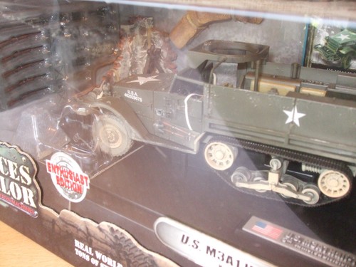 FORCES OF VALOR-US.M3A1 HALF-TRACK (1/32 SCALE) - Picture 4 of 6