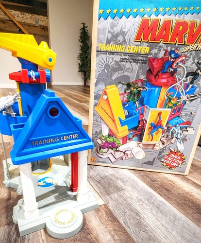 Centro de Entrenamiento de Superhéroes Marvel de Colección con Caja. 95% completo. - Imagen 1 de 10