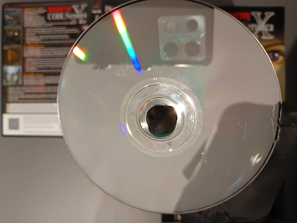 Resident Evil - Code: Veronica X (1ª Edición) | PS2 PAL España ES | Sin demo DMC - Imagen 3 de 4