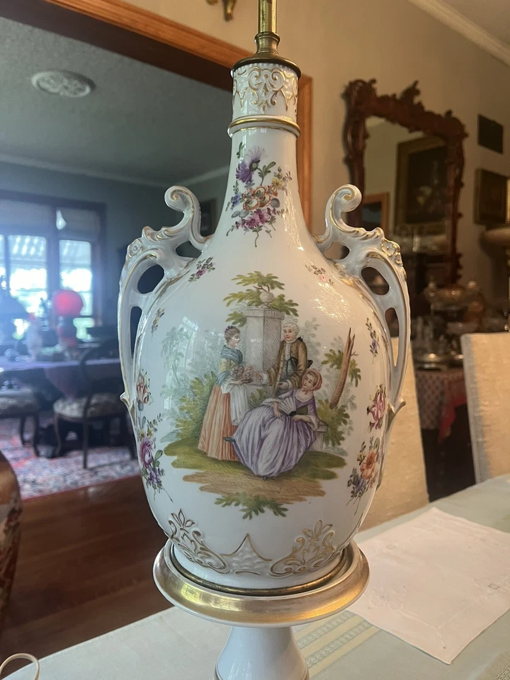 Lámpara grande antigua de porcelana estilo Meissen Dresden diseño siglo XVIII Watteau Foto 4 de 4