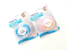 NEW BABY KING PINK BLUE BEST KID EVER CUTE SMART DAZZLING 2 PACIFIERS 0+ MONTHS