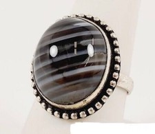 Vintage Genuine BANDED AGATE Cabochon Dot Work Sterling Silver 925 Ring Size 8.5
