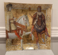Piatto quadrato decoupage vetro collezione Vietri Paolo Crisante - Persone e cavalli