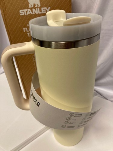 STANLEY Flowstate Tumbler 40oz Cream NEW Box Damaged Fast Ship - Picture 4 of 7