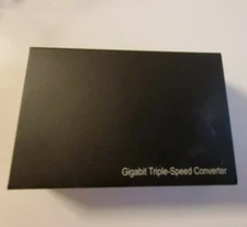 10/100/1000Mbps Gigabit Ethernet Media Converter SM Optic Fiber 4 RJ45 1 SC Port