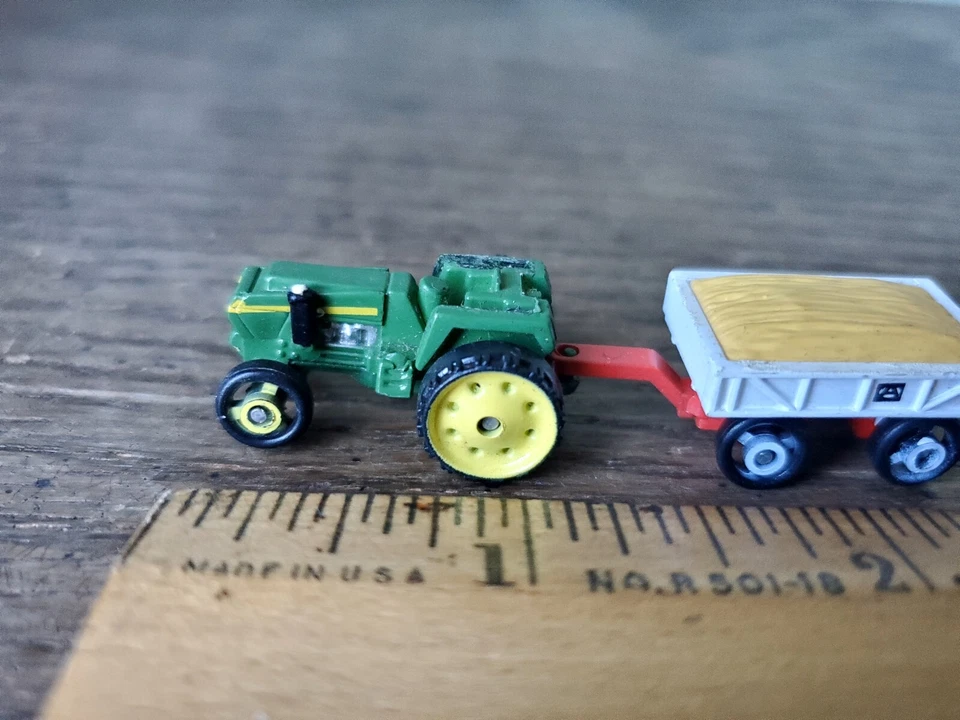 Micro Machines #19 Ranch Riders Horse Trailer Semi Truck Tractor Wagon - Image 3 of 4