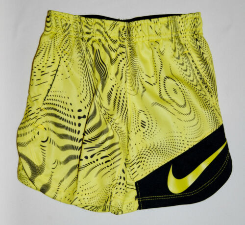Neuf avec étiquettes short de sport Nike Dry Toddler garçons électro chaux néon imprimé jaune taille 2T - Photo 1 sur 7