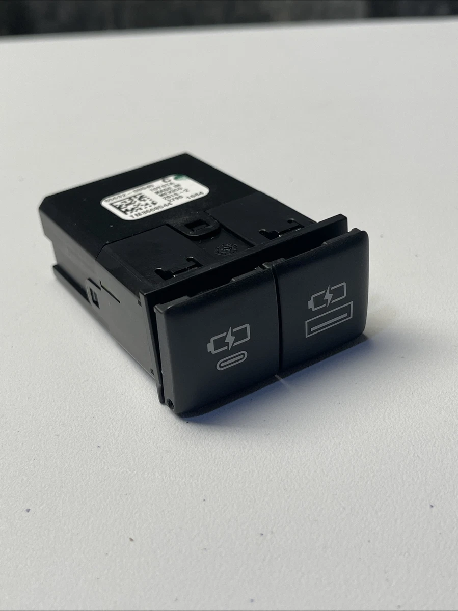 TOYOTA 85532-08040 SOCKET USB CHARGER | eBay