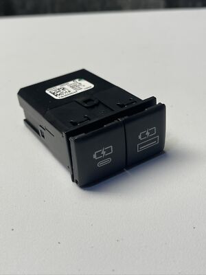 TOYOTA 85532-08040 SOCKET USB CHARGER | eBay 