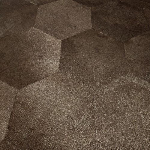 Geometric Hexagon bronze brown metallic wallpaper faux cow hide skin textured 3D - Picture 6 of 16