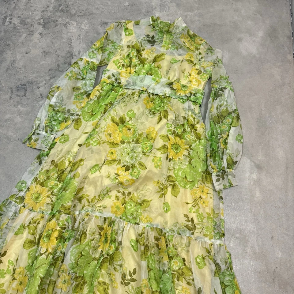 Maxi Vestido Floral Vintage Años 60 Mediano Hecho a Mano Forrado Hinchado Campesino Casa Núcleo Foto 2 de 4